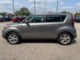 Used 2016 Kia Soul + image 2
