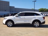 Certified 2022 Kia Sorento LX image 4