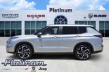 Used 2024 Mitsubishi Outlander SE image 3
