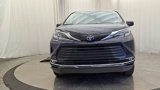 Used 2022 Toyota Sienna XLE image 3
