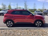 Certified 2021 Hyundai Venue SEL w/ Premium Package image 5