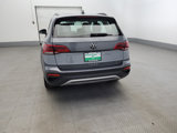 Used 2022 Volkswagen Taos S image 6