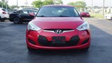 Used 2013 Hyundai Veloster image 2