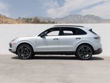 Used 2021 Porsche Cayenne image 2