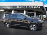 Used 2023 Mitsubishi Outlander Sport SE image 2