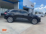 Used 2020 Ford Escape Titanium image 3