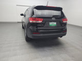 Used 2016 Kia Sorento LX image 6