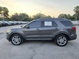 Used 2017 Ford Explorer XLT w/ Equipment Group 202A image 3