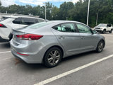 Used 2017 Hyundai Elantra SE image 5