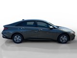 New 2025 Hyundai Elantra SE image 6