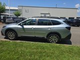 Used 2022 Subaru Outback Premium image 2