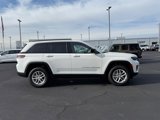 New 2025 Jeep Grand Cherokee Laredo X image 2