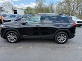 Used 2024 GMC Terrain SLT image 2
