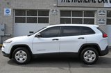 Used 2017 Jeep Cherokee Sport image 3