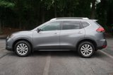 Used 2017 Nissan Rogue SV w/ SV Premium Package image 3