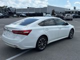 Used 2018 Toyota Avalon XLE Premium image 3