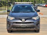 Used 2018 Toyota RAV4 LE image 2