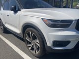 Used 2019 Volvo XC40 T5 R-Design image 3
