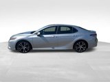 Used 2018 Toyota Camry SE image 2