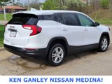 Used 2022 GMC Terrain SLE image 3