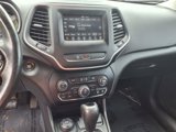 Used 2019 Jeep Cherokee Latitude Plus image 6