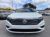 Used 2019 Volkswagen Jetta SEL image 2