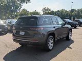 Certified 2022 Jeep Grand Cherokee Limited image 3