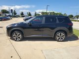 Used 2023 Nissan Rogue SV image 2
