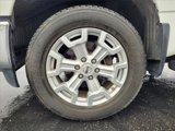 Used 2017 Nissan Titan SV image 2