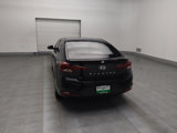 Used 2019 Hyundai Elantra SE image 6