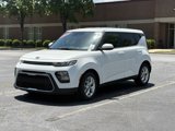 Used 2020 Kia Soul S image 2