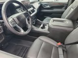 Certified 2022 Chevrolet Suburban Z71 w/ Luxury Package image 3