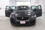 Used 2017 Jaguar XE Prestige image 3