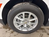 Used 2022 Chevrolet Equinox LT image 2