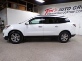 Used 2017 Chevrolet Traverse LT image 2