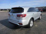 Used 2019 Kia Sorento L image 3