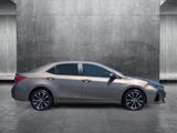 Used 2017 Toyota Corolla SE w/ SE Premium Package image 4