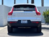 Certified 2024 Volvo XC40 B5 Ultimate image 4