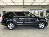 Used 2017 Ford Explorer XLT w/ Equipment Group 202A image 4