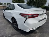 Used 2019 Toyota Camry LE image 5