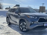 Used 2020 Toyota Highlander XLE image 4