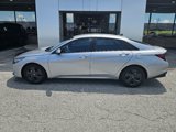 Used 2023 Hyundai Elantra SEL image 2