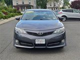Used 2014 Toyota Camry SE image 2