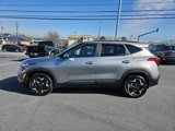 Used 2024 Kia Seltos EX image 4