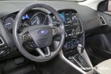 Used 2017 Ford Focus Titanium image 2