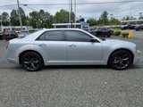 Used 2023 Chrysler 300 Touring w/ Sport Appearance Package image 6