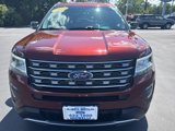 Used 2016 Ford Explorer XLT w/ Equipment Group 202A image 2