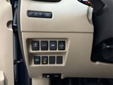 Used 2016 Nissan Rogue SV w/ SV Premium Package image 4