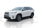 Used 2019 Toyota Highlander XLE image 2