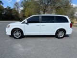 Used 2019 Dodge Grand Caravan SXT image 3